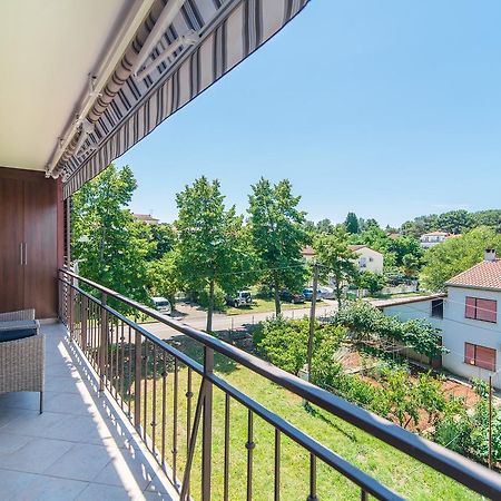 Apartment Lili โปเรช ภายนอก รูปภาพ