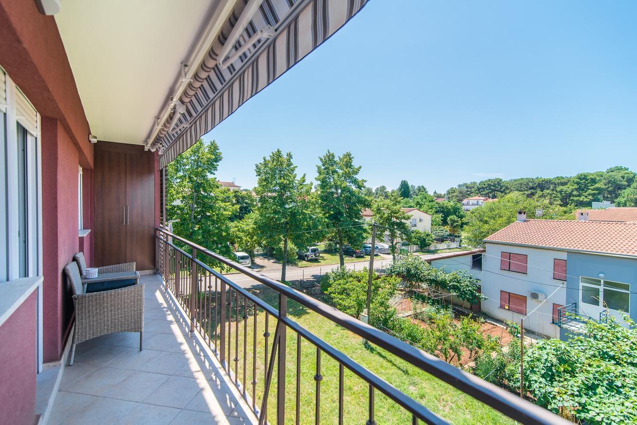 Apartment Lili โปเรช ภายนอก รูปภาพ